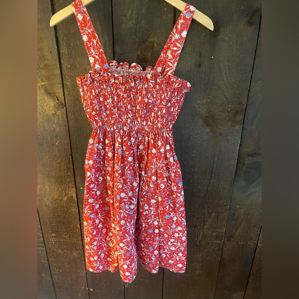 Vintage, unbranded sundress, good condition. Size s/m